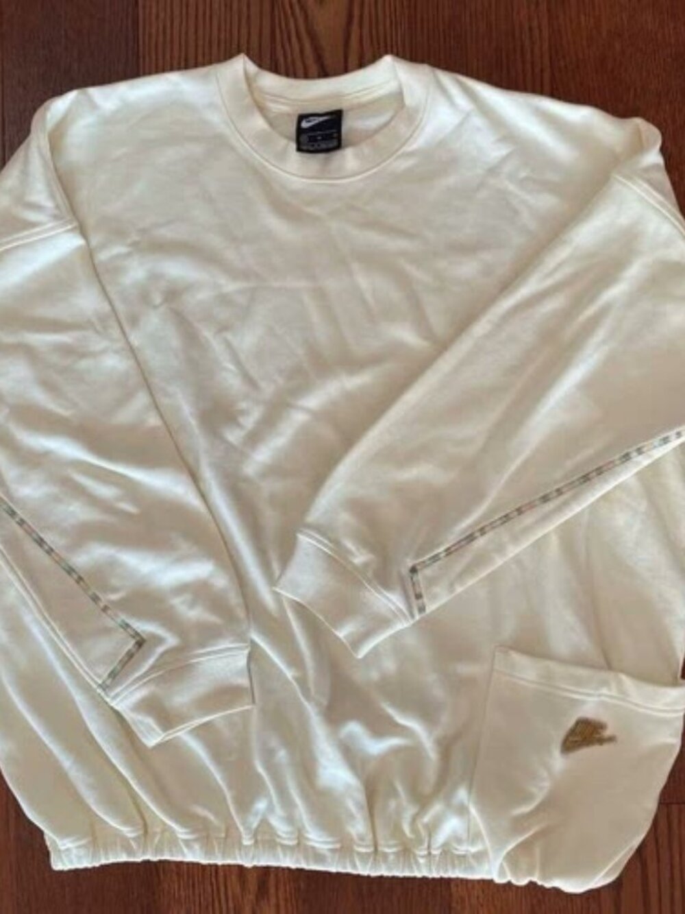 Nike Women's Crewneck Sweatshirt — Sail Cream, Pocket Logo, Size XL